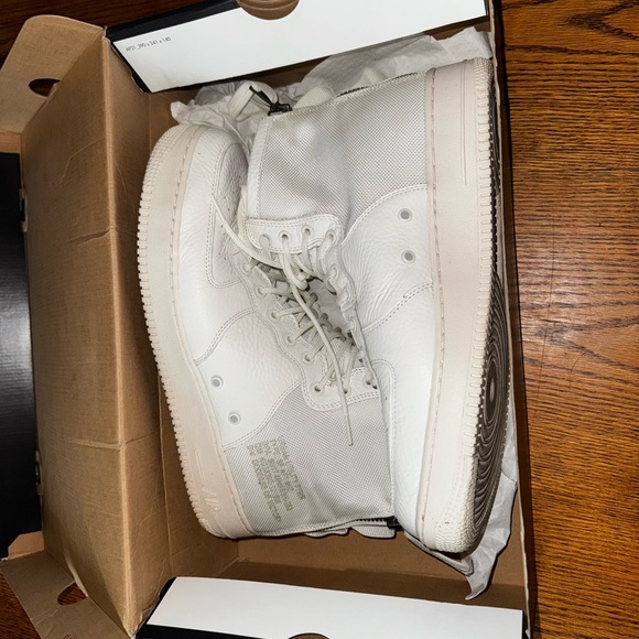 SF AFI MID - Picture 2 of 9